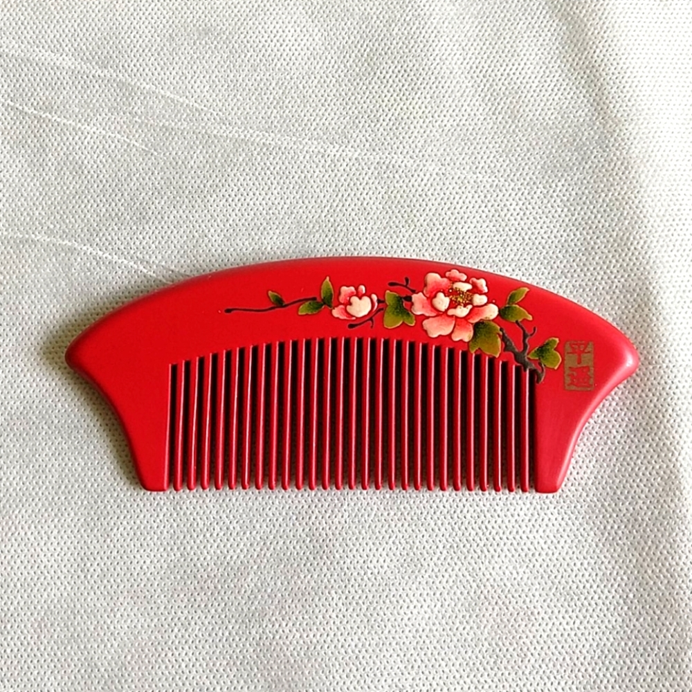 Vintage Lady's Comb